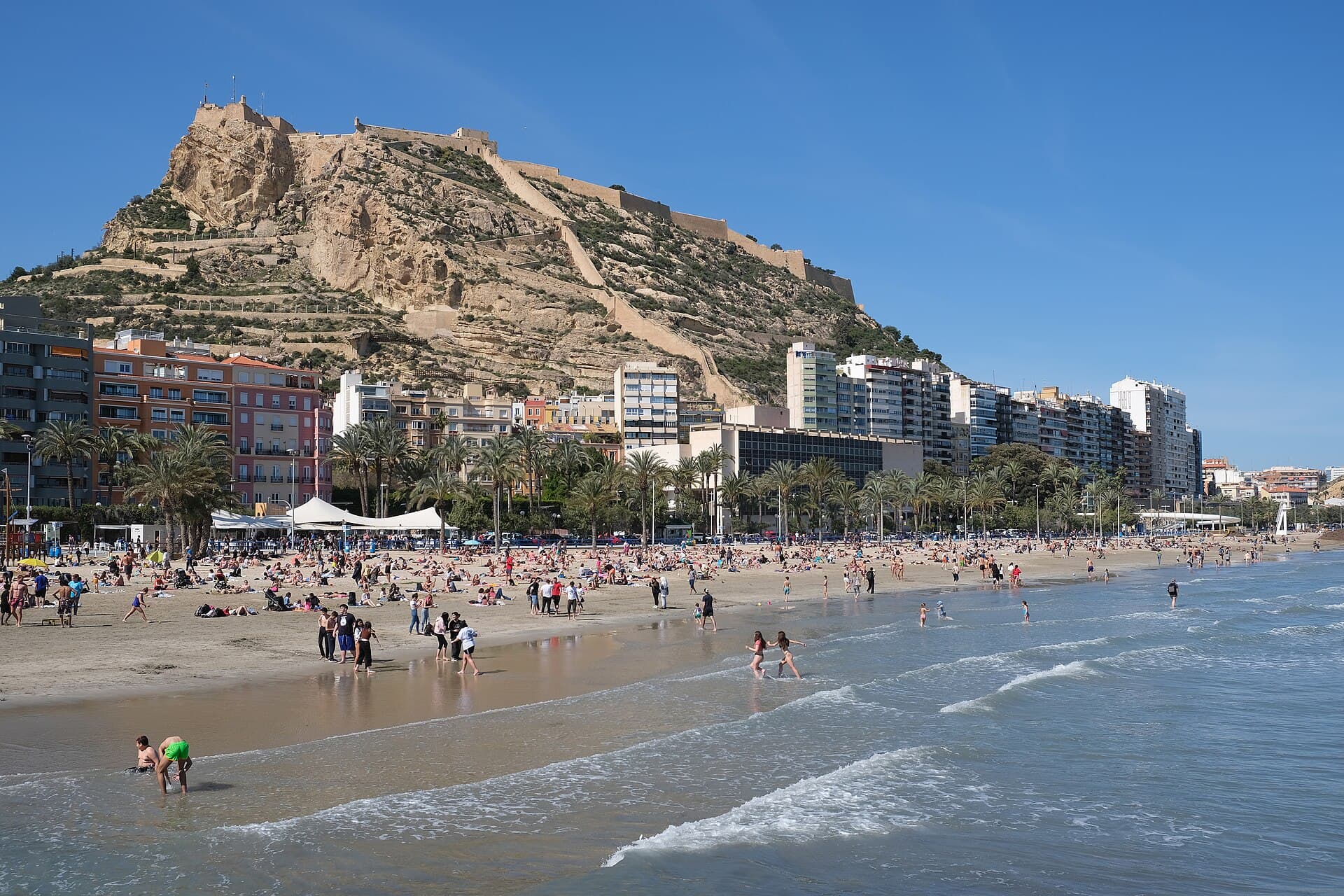 Santa Bárbara Castle on Mount Benacantil, above Postiguet beach in Alicante