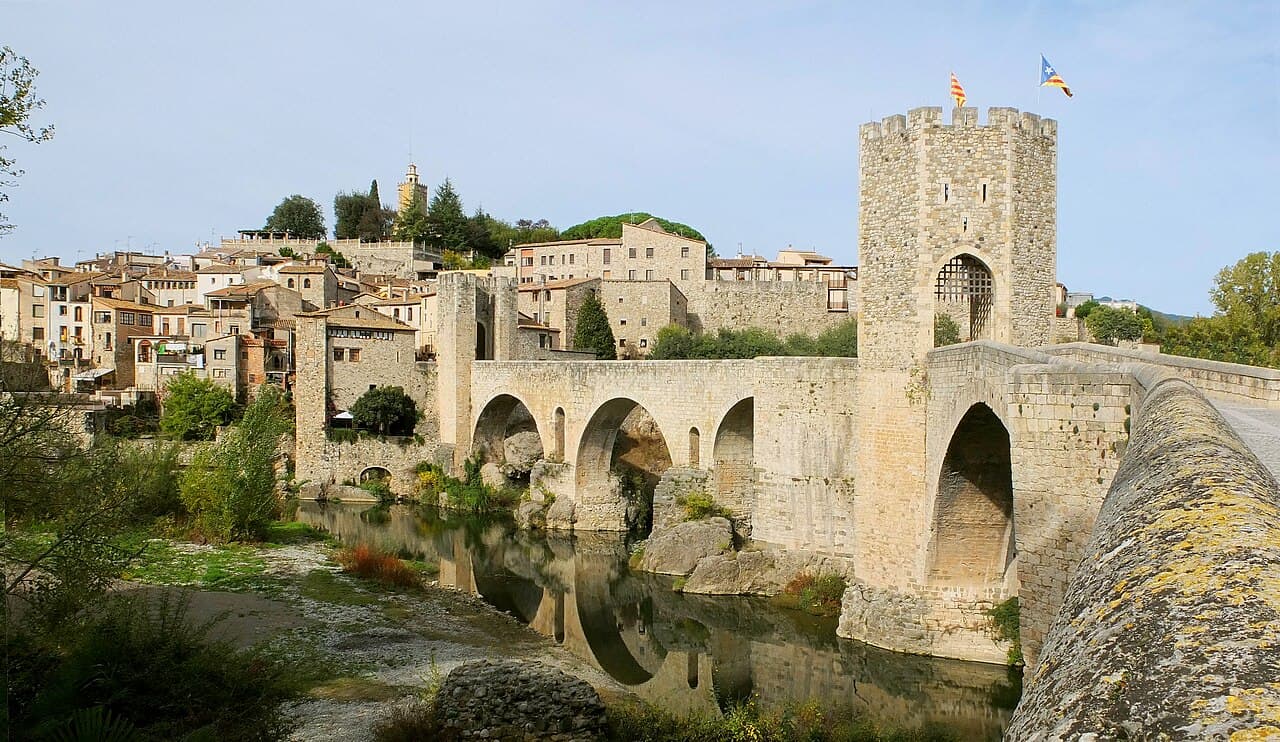 The Romanesque bridge at Besalú with its gate tower over the Fluvià