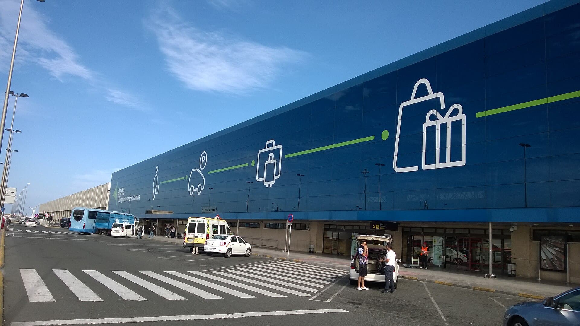 The blue façade of the terminal building at Gran Canaria Airport