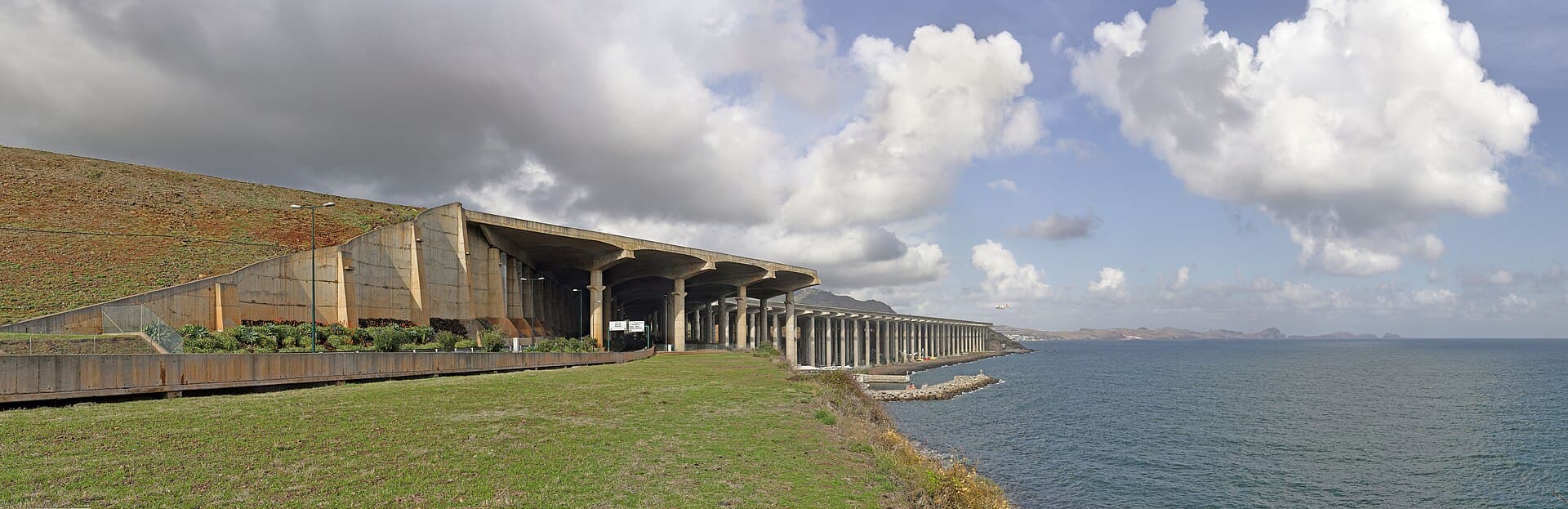 The runway of Madeira Airport carried on columns above the sea